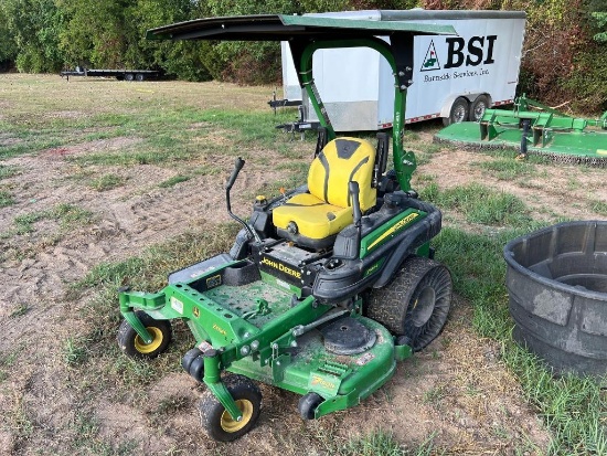 JOHN DEERE Z930R COMMERCIAL MOWER SN:70715 powered by gas engine, equipped with 7 Iron Pro 60 deck,