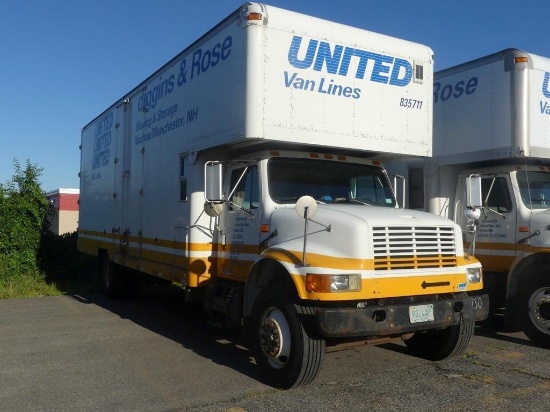 1994 INTERNATIONAL 4900 VAN TRUCK VN:547865 powered by DT466 diesel engine, equipped with 6 plus tra