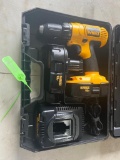 DEWALT 18V BATTERY DRILL SUPPORT EQUIPMENT SN:charger & tool case. Located in: Bainsville K0C 1E0. C