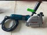 BOSCH 1775E 5IN. ELECTRIC TUCK POINTER GRINDER SUPPORT EQUIPMENT SN:. Located in: Bainsville K0C 1E0