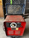 LINCOLN AC225S ELECTRIC WELDER SUPPORT EQUIPMENT SN:. Located in: Bainsville K0C 1E0. Contact Charli