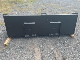 New KIT CONTAINER 90'' SNOW PUSHER SNOW EQUIPMENT to fit skid steer quick coupler. Located in: Bains