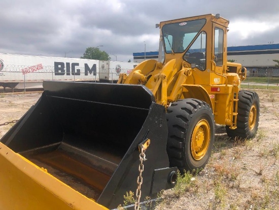 CAT 966C RUBBER TIRED LOADER SN:42J11255 powered by Cat 3306 diesel engine, equipped with EROPS, GP