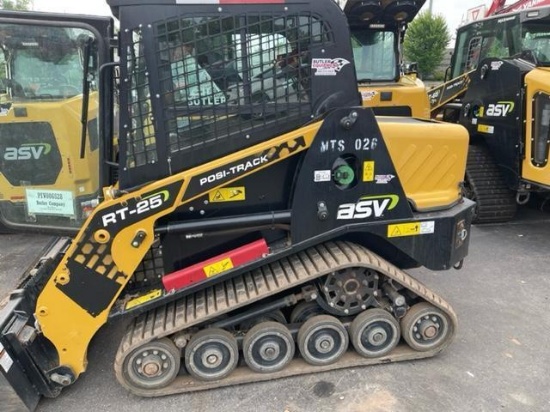 2019 ASV RT25 RUBBER TRACKED SKID STEER powered by diesel engine, equipped with EROPS, auxiliary hyd