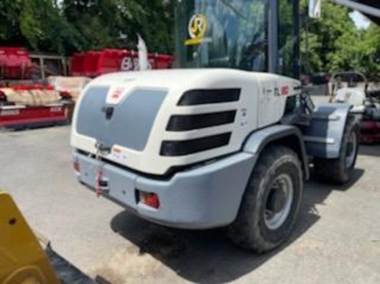 2015 TEREX TL80 RUBBER TIRED LOADER powered by diesel engine, equipped with EROPS, air, heat, quick