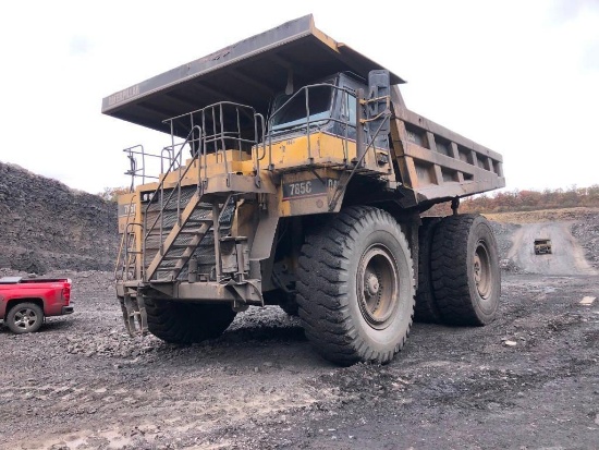 CAT 785C MINING TRUCK SN:ADX00478 powered by Cat 3512B diesel engine, equipped with EROPS, air, 153