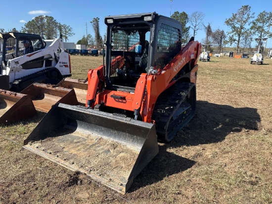 2022 KUBOTA SVL75-2 RUBBER TRACKED SKID STEER powered by Kubota diesel engine, equipped with EROPS,