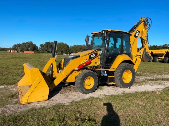 DEMO CAT 440 TRACTOR LOADER BACKHOE SN:DC900251 4x4, powered by Cat diesel engine, equipped with