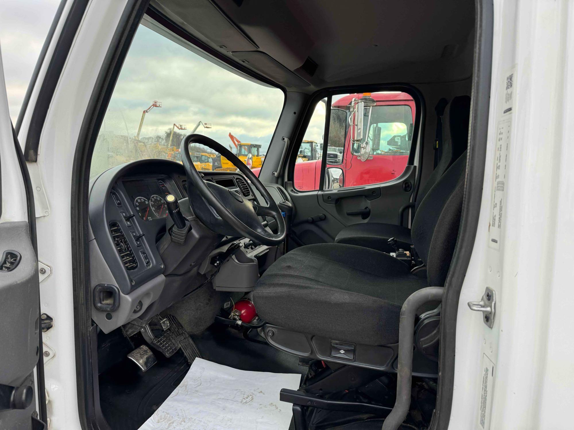 Freightliner Dump Truck Interior