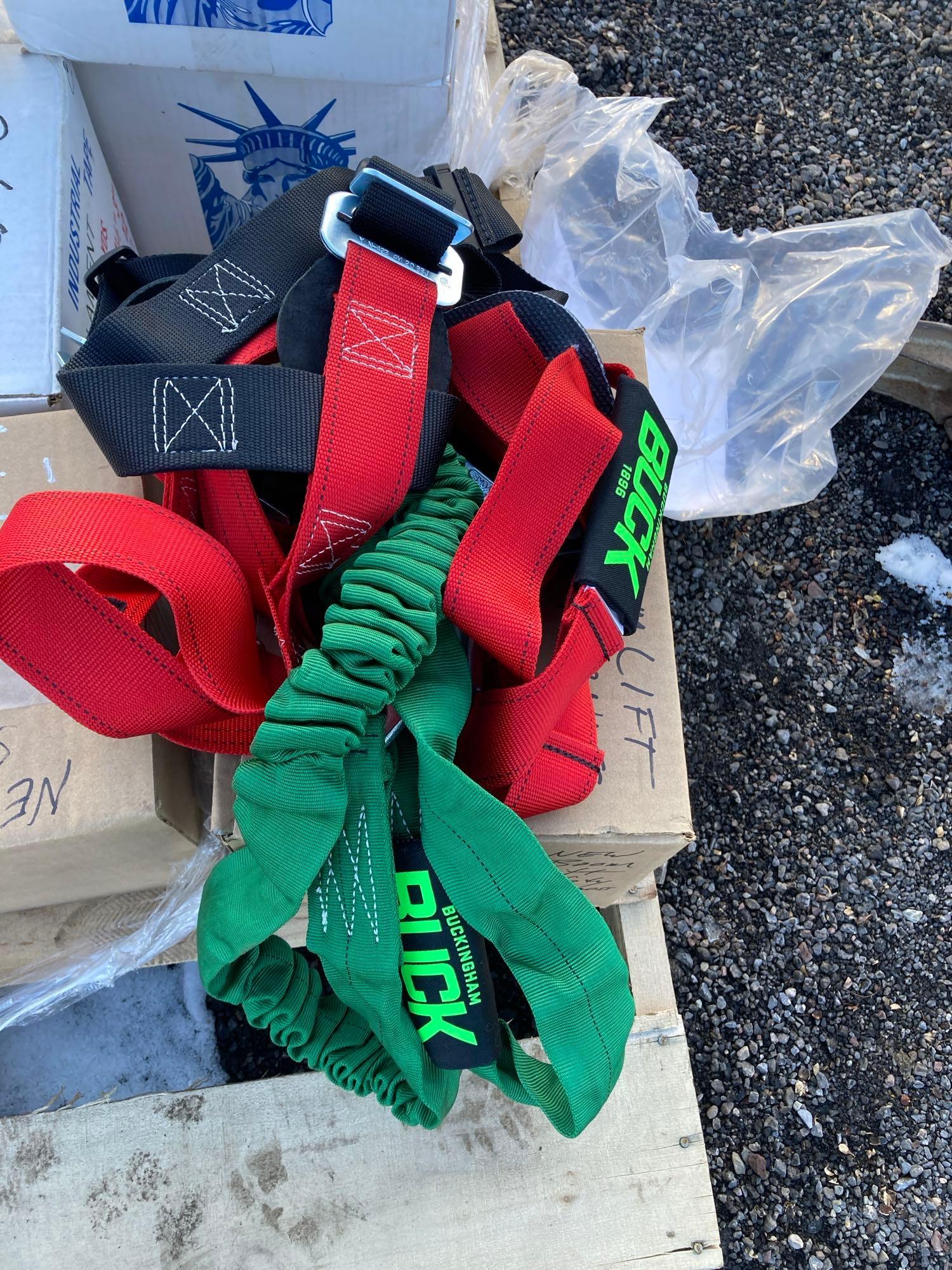 NEW BOOM LIFT SAFETY HARNESS NEW SUPPORT Proxibid