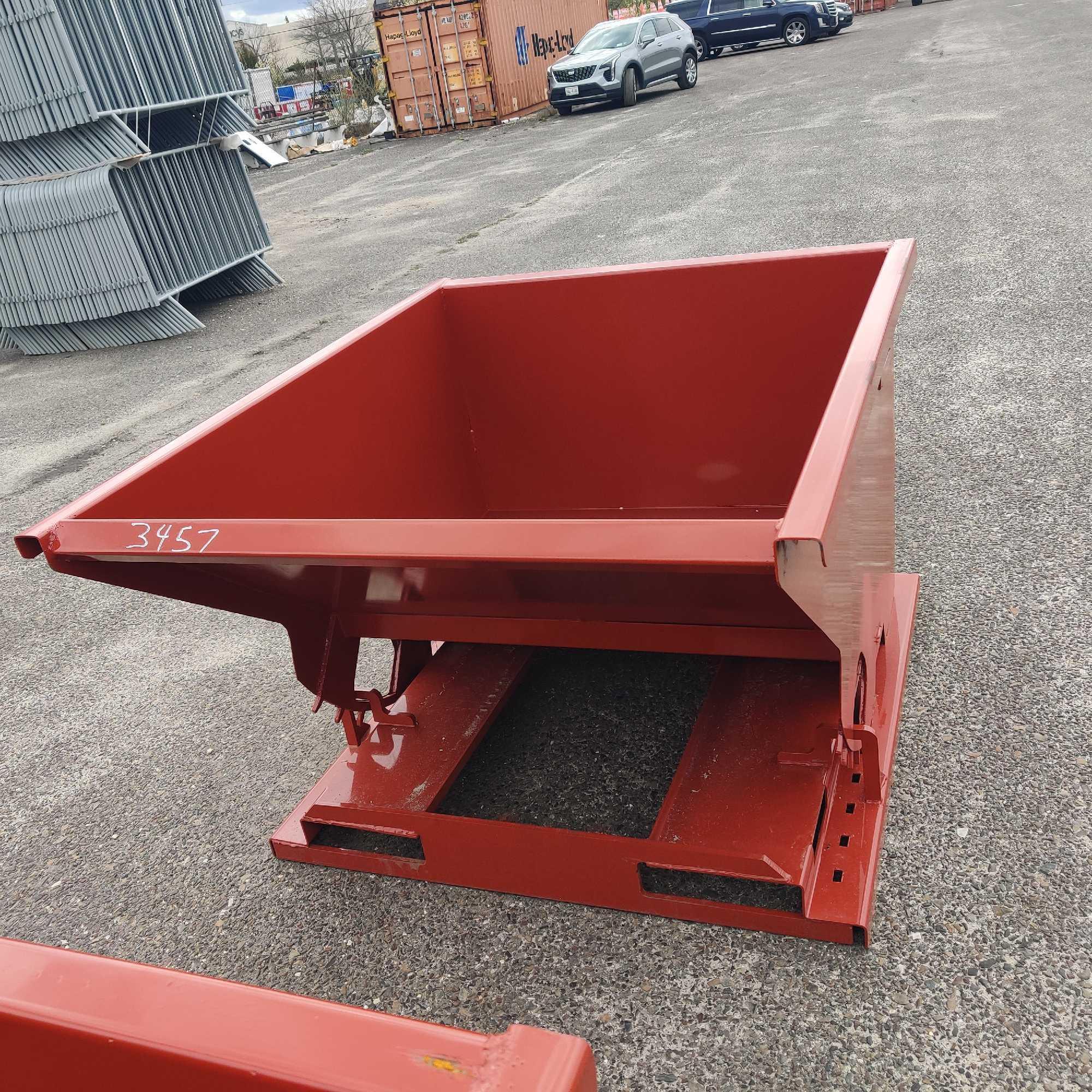 NEW 1.5 CUBIC YARD SELF DUMPING HOPPER SCRAP | Proxibid