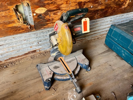 RYOBI MITER SAW SUPPORT EQUIPMENT