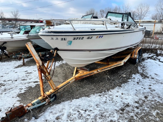 REGAL MAJESTIC 206XL 20.5FT. DAYCRUISER BOAT VN:RGM03199M79 equipped with forward cabin, Mercruiser
