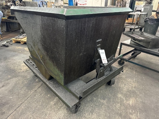SELF DUMPING HOPPER W/ FORK POCKETS & CASTERS, 3/4 YARD SCRAP RECYCLING EQUIPMENT