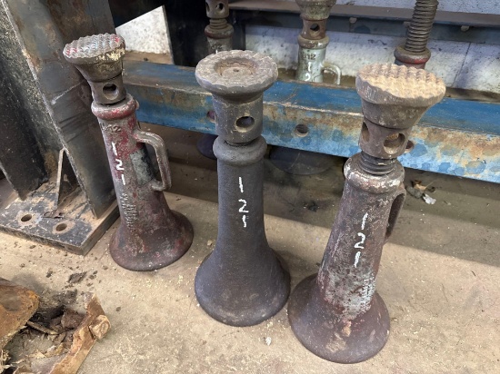 (3) 1.5IN. X 12IN. SCREW JACKS SUPPORT EQUIPMENT