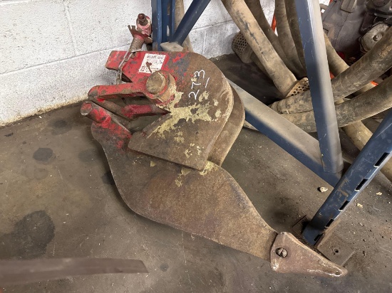 GUEST INDUSTRIES R15 LIP MOUNT RIPPER TOOTH SUPPORT EQUIPMENT | Heavy ...