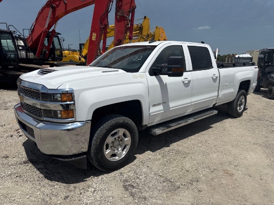 2019 CHEVY 2500 PICKUP TRUCK VN:1GC1KSEY0KF210557 4x4, powered by diesel engine, equipped with
