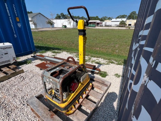 BOMAG BPR45/55 PLATE COMPACTOR SN: 421138, powered by 9.5 HP Hatz diesel engine