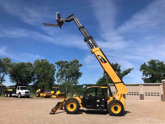 2018 CAT 1055D TELESCOPIC FORKLIFT 4x4, powered by Cat diesel engine, equipped with EROPS, air,