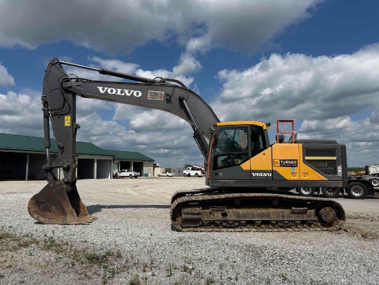 2017 VOLVO EC300EL HYDRAULIC EXCAVATOR SN:VCEC300EV00311742 powered by diesel engine, equipped with
