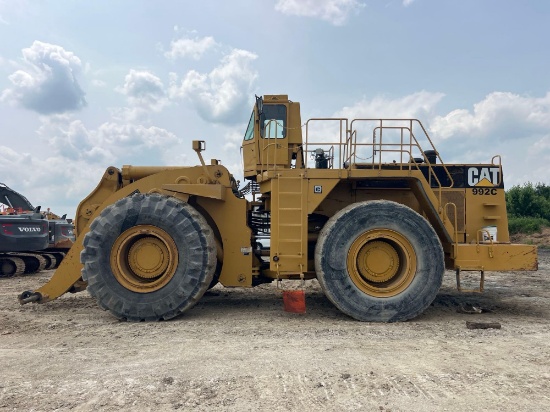 CAT 992C RUBBER TIRED LOADER SN:49Z00788 powered by Cat diesel engine, equipped with EROPS, air, GP
