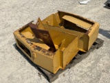 CAT BUMPER BODY PANELS, fits CAT 773F