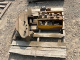 HYDRAULIC TRACK PIN PRESS