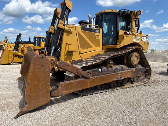 CAT D8T CRAWLER TRACTOR SN:KPZ03328 powered by Cat diesel engine, equipped with EROPS, air, heat,