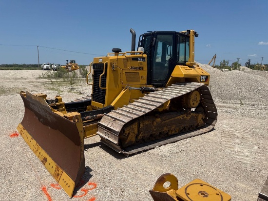 2019 CAT D6NLGP CRAWLER TRACTOR SN:SGG00833 powered by Cat diesel engine, equipped with EROPS, air,