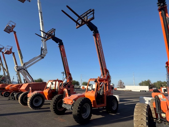 SKYTRAK 8042 TELESCOPIC FORKLIFT SN:160070131 4x4, powered by diesel engine, equipped with OROPS,
