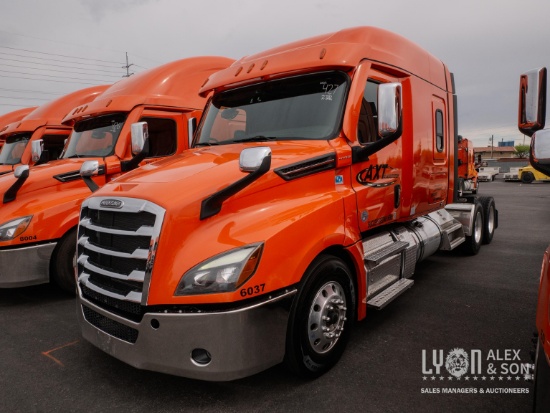 2022 FREIGHTLINER CASCADIA PT126SLP TRUCK TRACTOR VN:3AKJHHDR8NSNB9557 powered by Detroit DD15 6