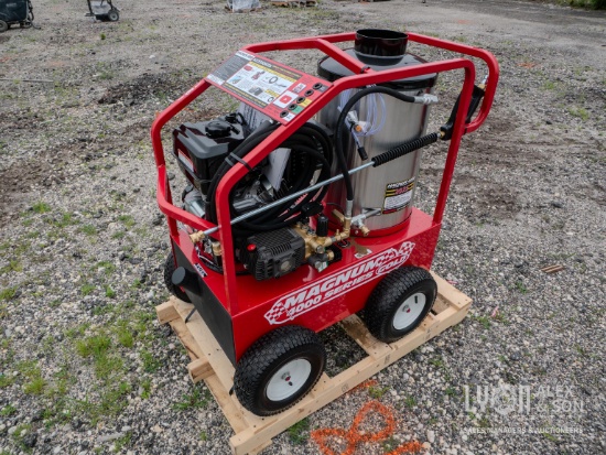 NEW EASY KLEEN MAGNUM GOLD PRESSURE WASHER powered by gas engine, equipped with 4000PSI, 12Volt,