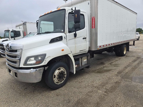 2016 HINO 268 VAN TRUCK VN:5PVNJ8JRXG4S51089 powered by Hino diesel engine, 230hp, equipped with