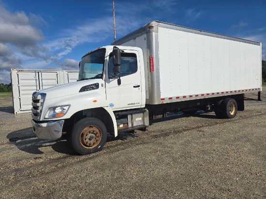 2016 HINO 268 VAN TRUCK VN:5PVNJ8JR9G4S51035 powered by Hino diesel engine, 230hp, equipped with