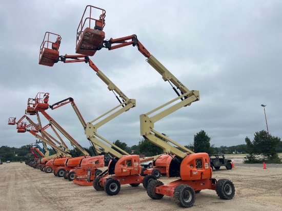 JLG 450AJ BOOM LIFT SN:0300194357 4x4, powered by diesel engine, equipped with 45ft. platform