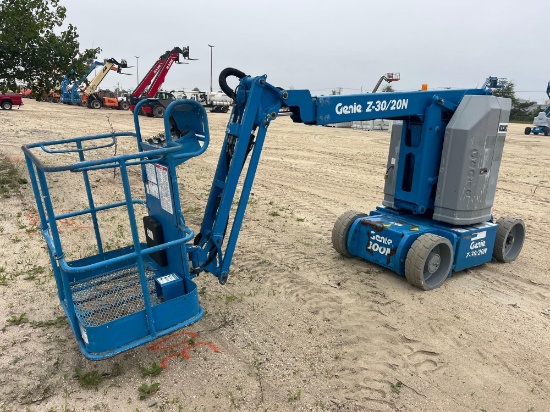 GENIE Z-30/20N ELECTRIC BOOM LIFT SN:13851 electric powered, equipped with 30ft. Platform height,