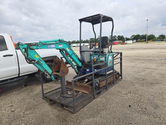 IHI 15NX HYDRAULIC EXCAVATOR SN:00696 powered by diesel engine, equipped with OROPS, front blade,