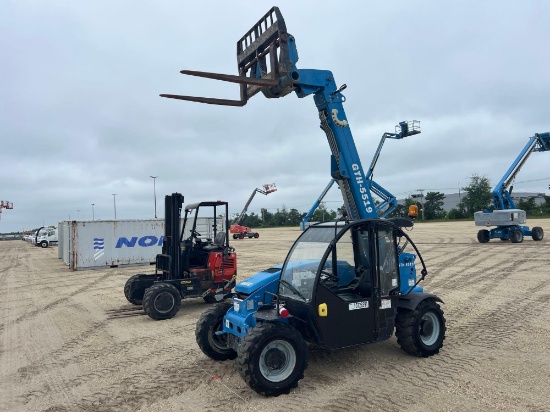 2018 GENIE GTH-5519 TELESCOPIC FORKLIFT SN:GTH55M-7909 4x4, powered by diesel engine, equipped with