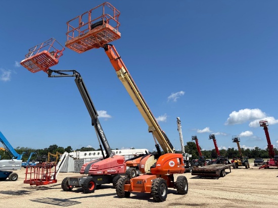 JLG 600S BOOM LIFT SN:67297 4x4, powered by diesel engine, equipped with 60ft. Platform height,