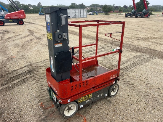 2016 SKYJACK SJ12 SCISSOR LIFT SN:14007824 electric powered, equipped with 12ft. Platform height,