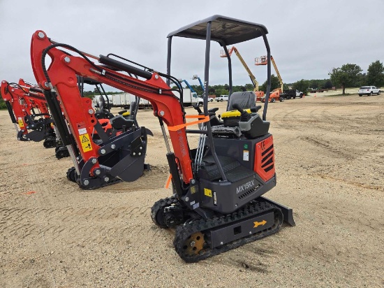 NEW AGT MX15RX HYDRAULIC EXCAVATOR powered by RATO gas engine, 13.5HP, pilot system, digging bucket.