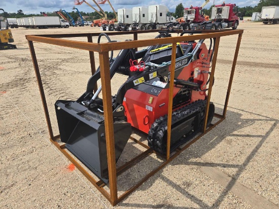 NEW AGT LRT23 MINI TRACK LOADER SN:70129 powered by RATO gas engine, 23HP, GP bucket.