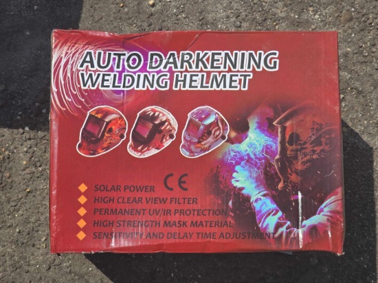 NEW AUTO DARKENING WELDING HELMET NEW SUPPORT EQUIPMENT
