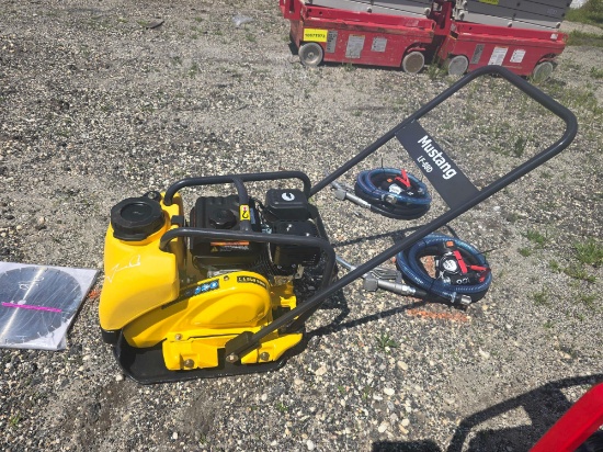 NEW MUSTANG LF88 PLATE COMPACTOR NEW SUPPORT EQUIPMENT
