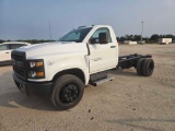 NEW UNUSED CHEVY 4500 CAB & CHASSIS powered by V8 5.2L turbo diesel engine, equipped with automatic