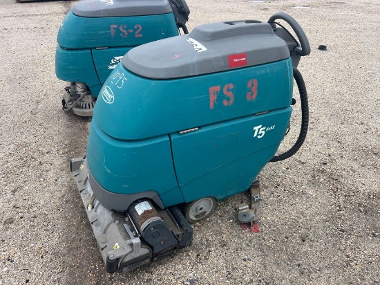 TENNANT T5 FLOOR SCRUBBER SUPPORT EQUIPMENT