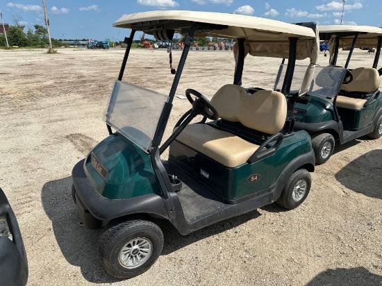 CLUB CAR GOLF CART electric powered. SOLD BILL OF SALE ONLY, NO TITLE.