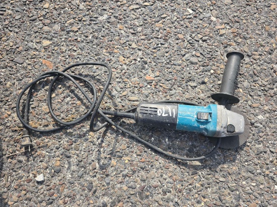 MAKITA ELECTRIC GRINDER SUPPORT EQUIPMENT