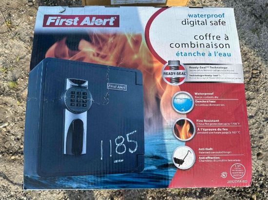 FIRST ALERT 2092F 1.32 CU FT FIRE AND WATER PROOF DIGITAL SAFE NEW SUPPORT EQUIPMENT