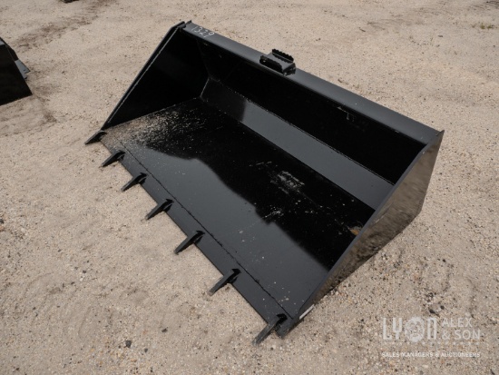 NEW 66IN. BUCKET W/TEETH SKID STEER ATTACHMENT